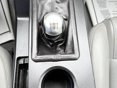 Used 2009 Ford Mustang Premium RWD image 15
