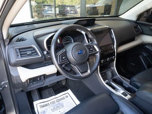 Used 2019 Subaru Ascent Limited w/ Popular Package #2 AWD/4WD image 9