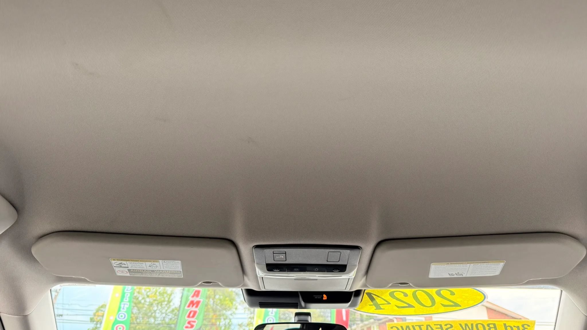 Used 2024 Mitsubishi Outlander FWD image 15