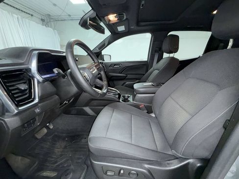 Used 2023 GMC Canyon Elevation w/ Convenience Package AWD/4WD image 12
