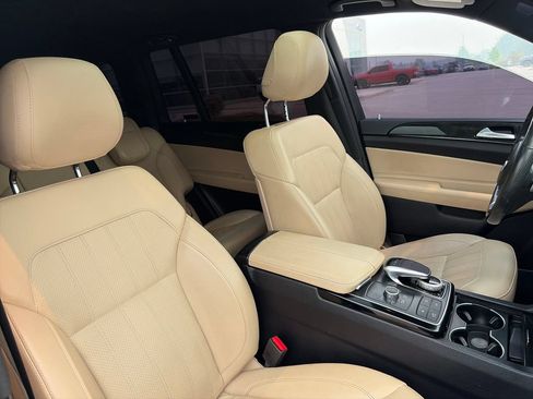 Used 2017 Mercedes-Benz GLS 450 4MATIC image 12
