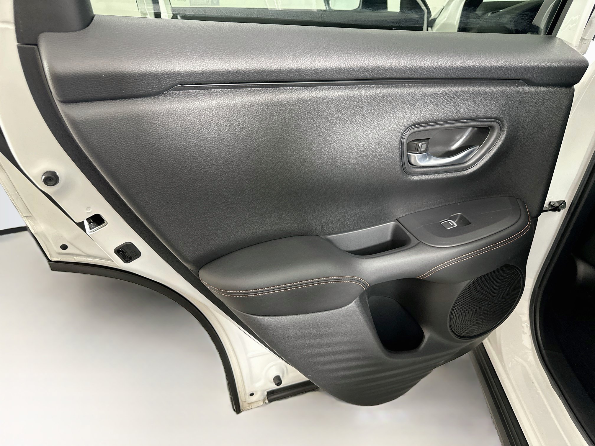 Used 2024 Honda HR-V Sport image 25