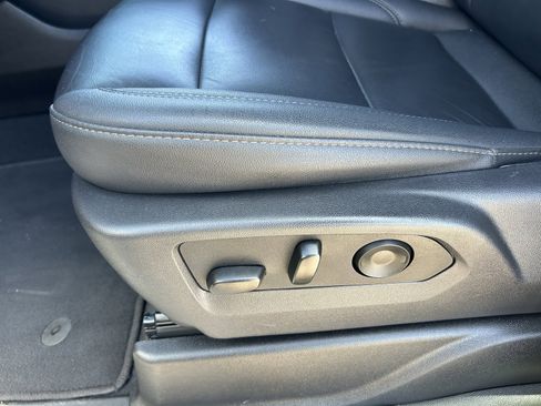 Certified 2025 Chevrolet Tahoe LT AWD/4WD image 28