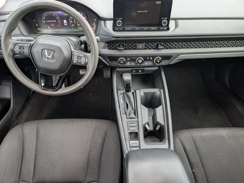 Used 2023 Honda Accord LX image 7