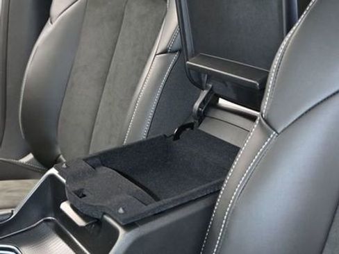 New 2025 Jeep Grand Cherokee Altitude image 20