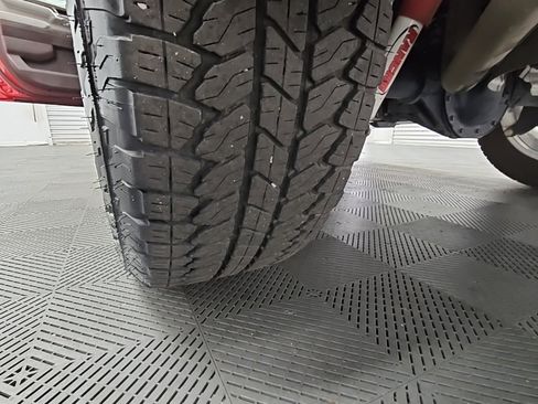 Used 2024 GMC Sierra 1500 SLT w/ SLT Premium Plus Package image 44