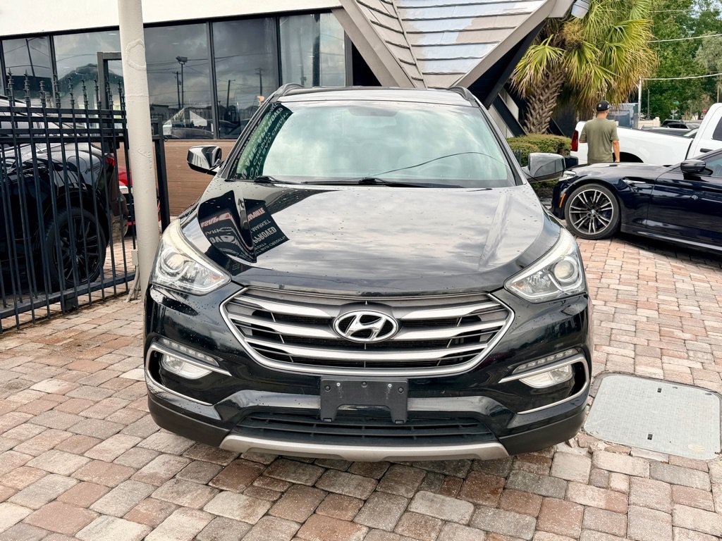 Used 2017 Hyundai Santa Fe Sport AWD/4WD image 3