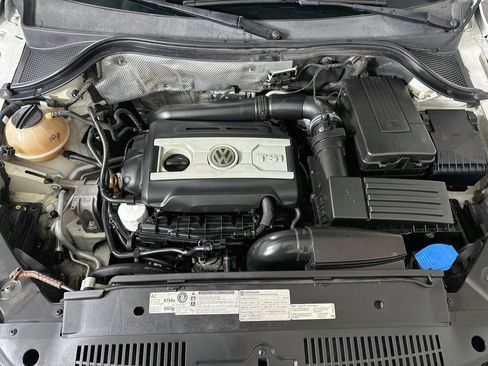 Used 2012 Volkswagen Tiguan S FWD image 30