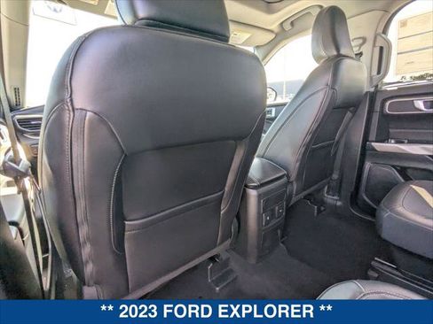 Used 2023 Ford Explorer XLT w/ Equipment Group 202A image 22
