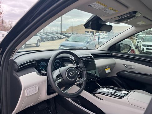Certified 2024 Hyundai Tucson Limited image 24
