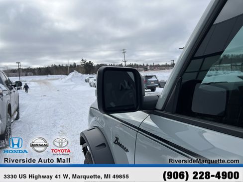 Used 2024 Ford Bronco Outer Banks image 5
