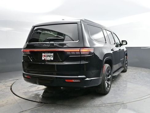 New 2026 Jeep Grand Wagoneer Limited AWD/4WD image 6