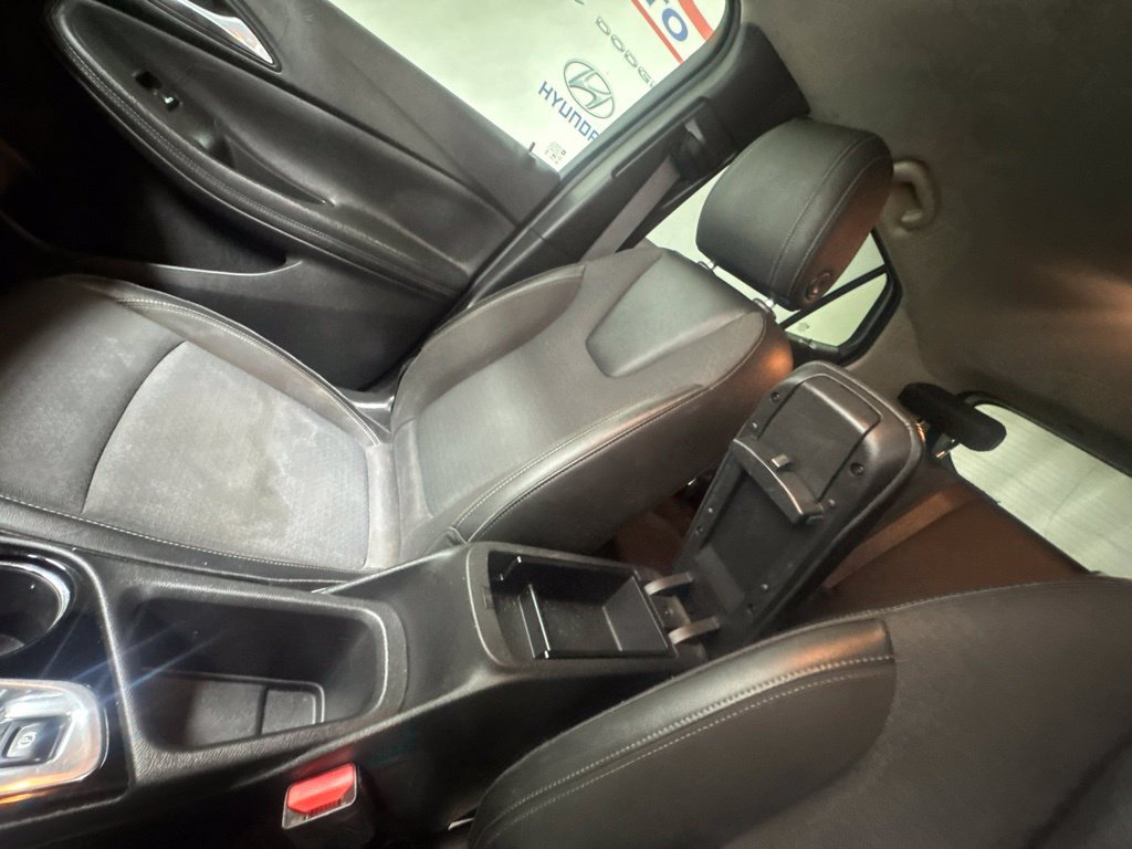 Used 2020 Buick Encore GX Preferred AWD/4WD image 23