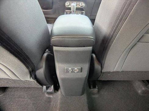 Used 2025 Nissan Kicks SV w/ Charging Package image 14