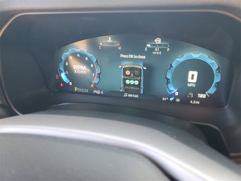 New 2025 Ford Bronco Badlands image 14