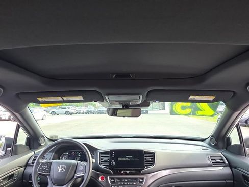 Used 2025 Honda Passport EX-L image 19