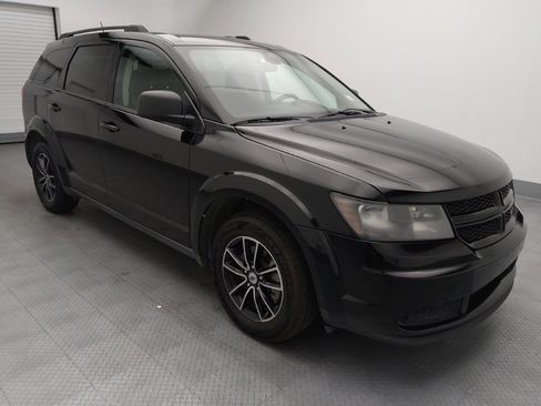 Used 2018 Dodge Journey SE w/ Popular Equipment Group FWD image 13