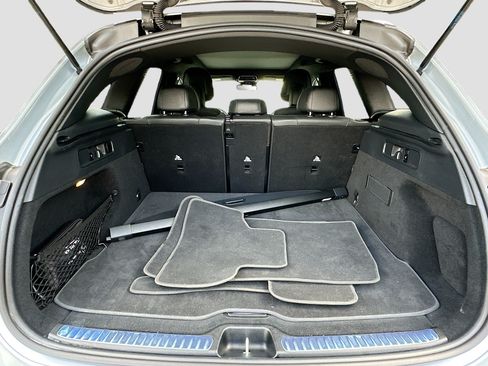 Used 2025 Mercedes-Benz GLC 300 4MATIC image 26