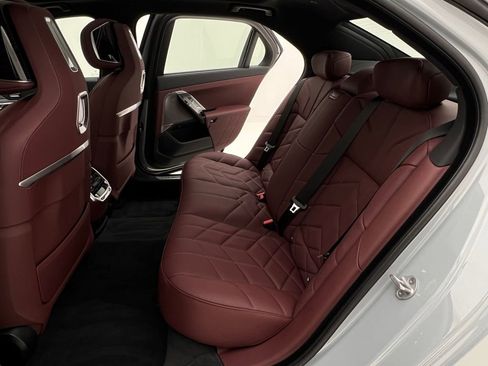 New 2026 BMW 740i xDrive w/ Premium Package image 15