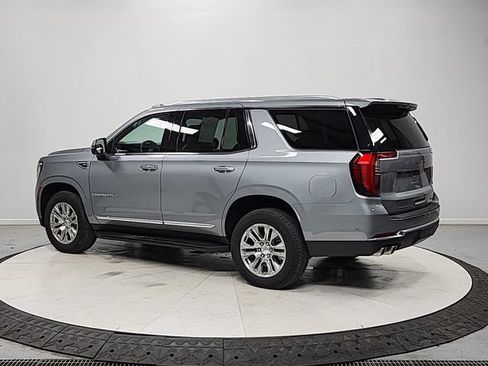 Used 2025 GMC Yukon Denali AWD/4WD image 5