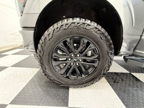 Used 2024 Ford F150 Lariat w/ Equipment Group 502A High AWD/4WD image 11