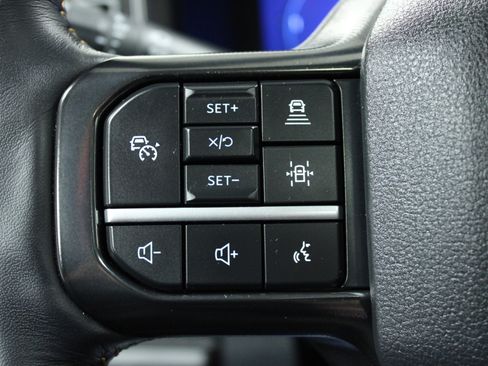 Used 2024 Ford F350 Platinum image 20