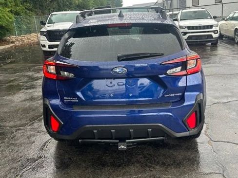 Used 2024 Subaru Crosstrek 2.0i Premium AWD/4WD image 9