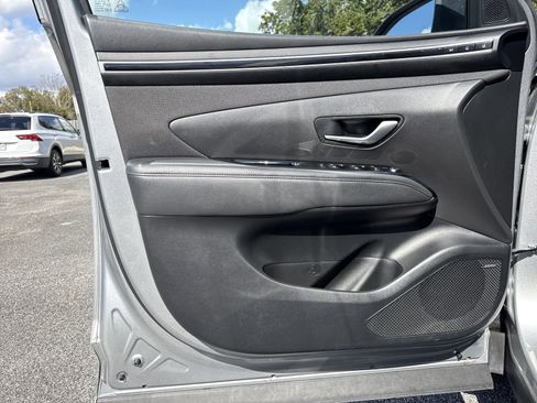 Used 2023 Hyundai Tucson Limited image 15