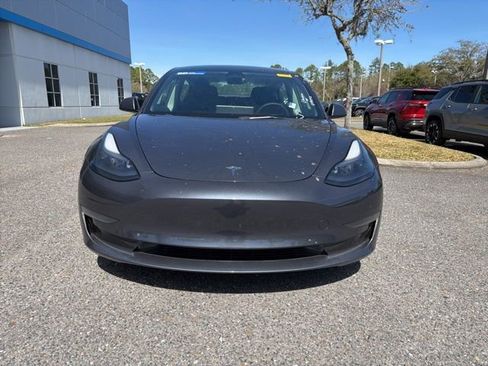 Used 2023 Tesla Model 3 Standard Range image 2