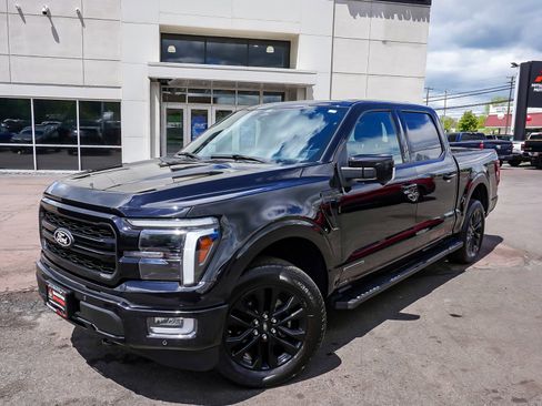 Used 2024 Ford F150 Lariat w/ Bed Utility Package AWD/4WD image 45