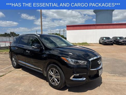 Used 2020 INFINITI QX60 Luxe w/ Essential Package FWD image 3