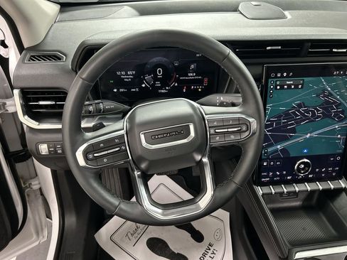 Certified 2026 GMC Terrain Denali AWD/4WD image 4