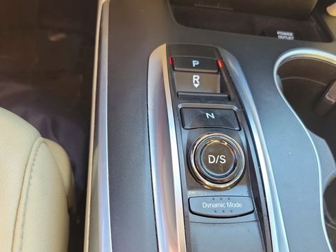 Used 2018 Acura MDX SH-AWD image 32