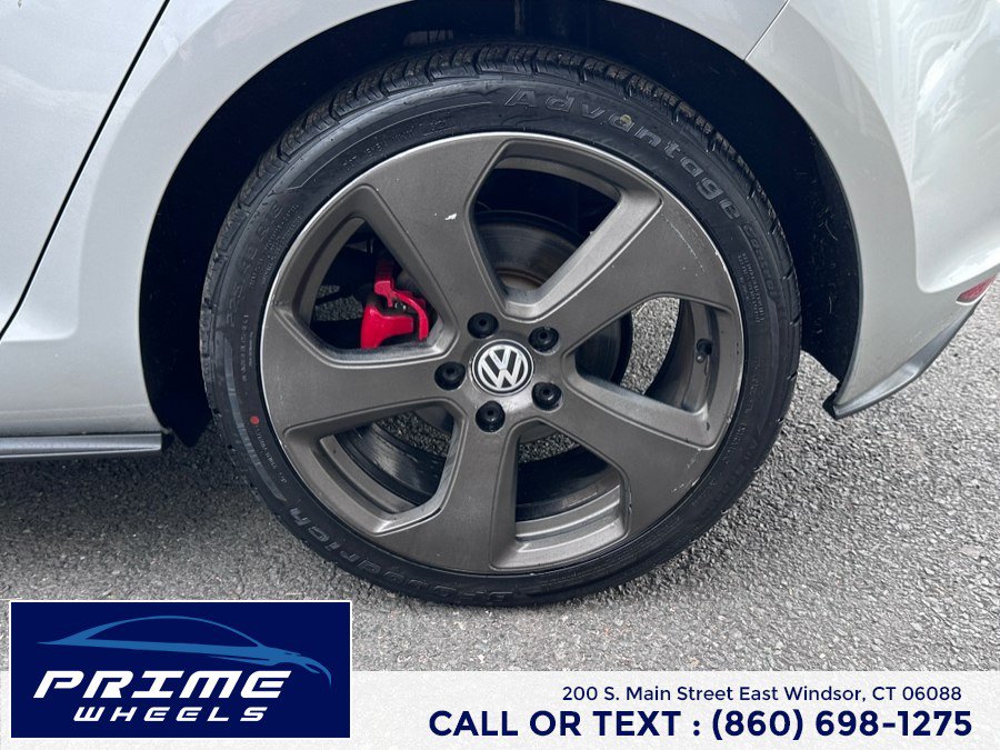 Used 2015 Volkswagen GTI SE w/ Lighting Package (SEL) FWD image 24