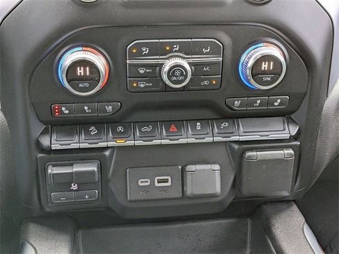 Used 2019 GMC Sierra 1500 SLT w/ SLT Premium Package image 25