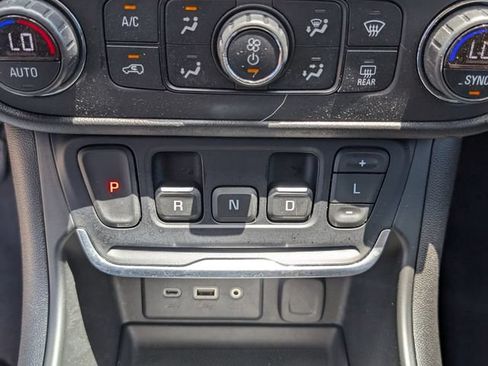 Used 2018 GMC Terrain SLE w/ Driver Convenience Package FWD image 20