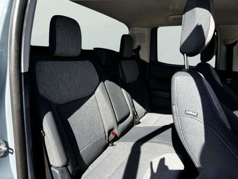 Used 2022 Ford Maverick XLT FWD image 43