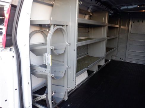 Used 2023 GMC Savana 2500 w/ Driver Convenience Package image 6