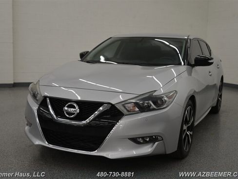 Used 2018 Nissan Maxima 3.5 SV image 1