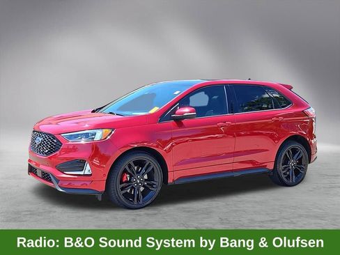 Used 2022 Ford Edge ST w/ Equipment Group 401A image 3