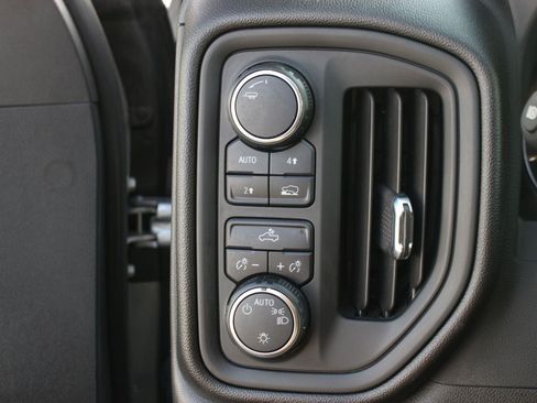 Used 2024 Chevrolet Silverado 1500 Custom w/ LPO, Dark Essentials Package AWD/4WD image 31