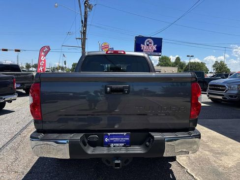 Used 2016 Toyota Tundra SR5 w/ SR5 Upgrade Package RWD image 6