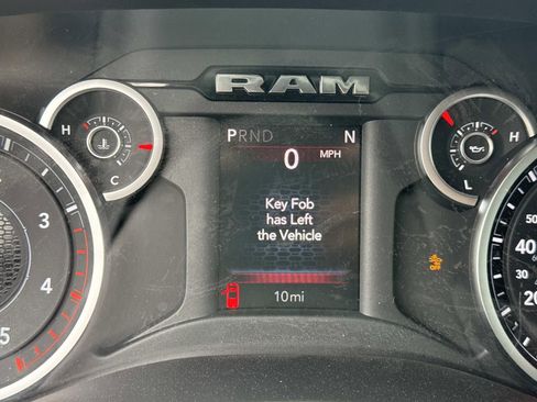 New 2026 RAM 3500 Tradesman AWD/4WD image 27