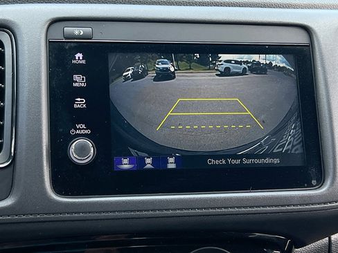 Used 2022 Honda HR-V Sport image 12