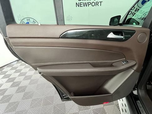 Used 2018 Mercedes-Benz GLS 450 4MATIC image 28