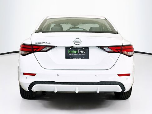 Used 2024 Nissan Sentra S FWD image 7