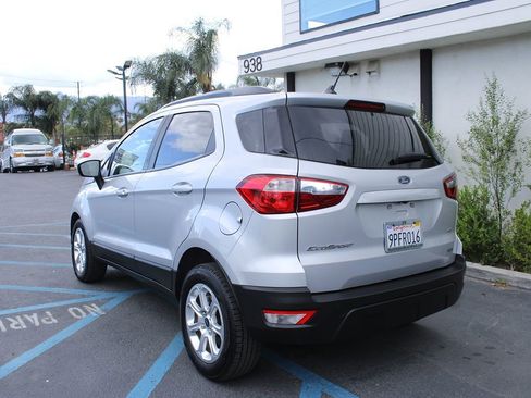Used 2019 Ford EcoSport SE w/ SE Convenience Package image 5