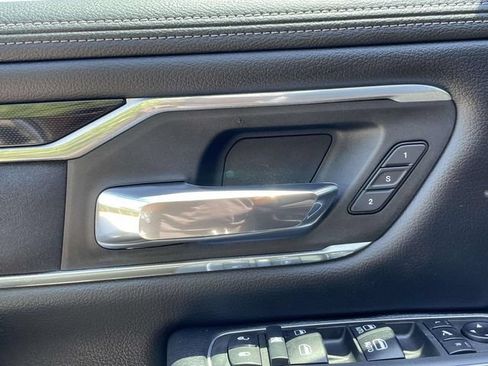 Used 2021 RAM 1500 Laramie w/ Sport Appearance Package AWD/4WD image 15