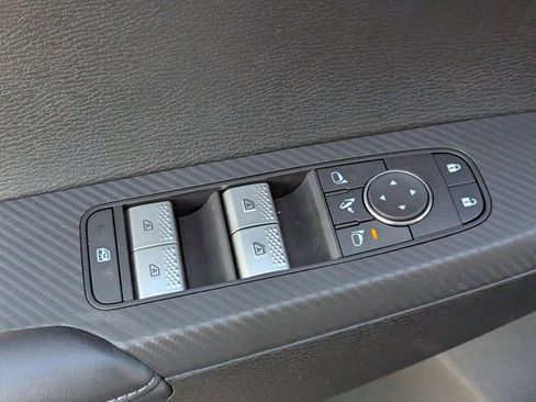 New 2026 Mitsubishi Outlander Trail Edition image 13