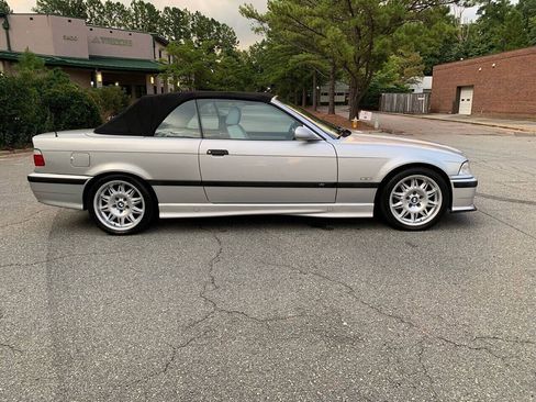 Used 1999 BMW M3 Convertible RWD image 9